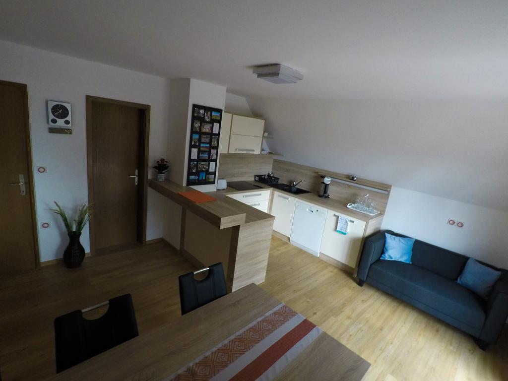 Lakeview Apartment Maja Near Bled Breznica Extérieur photo